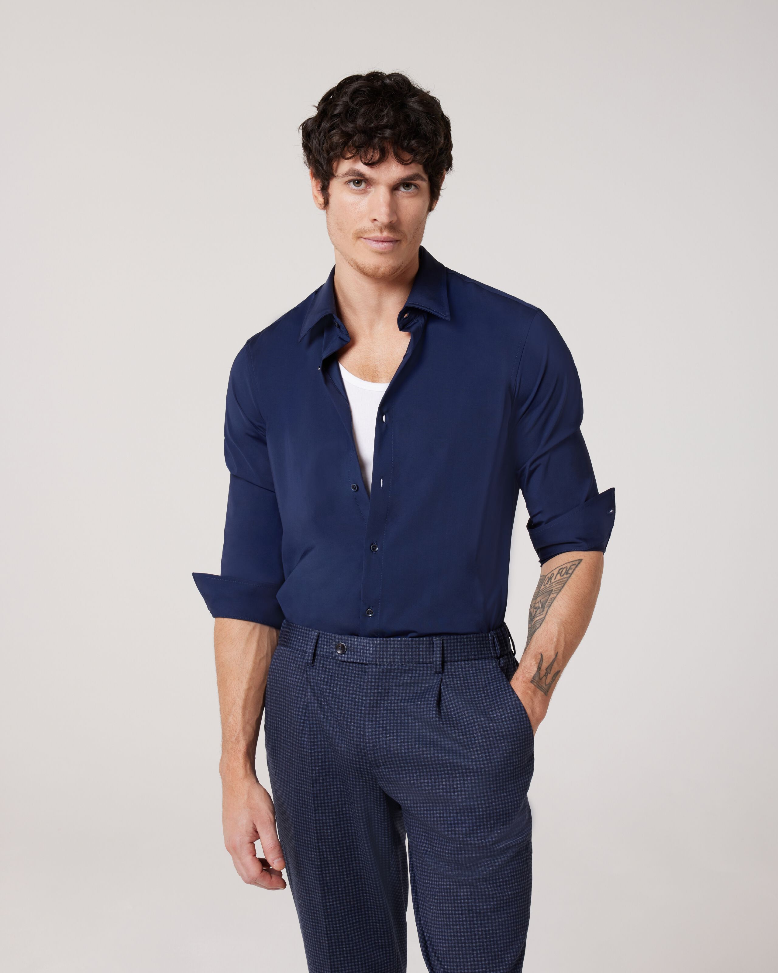 Trendy Navy Blue Shirt And Black Pants For Men, 58% OFF